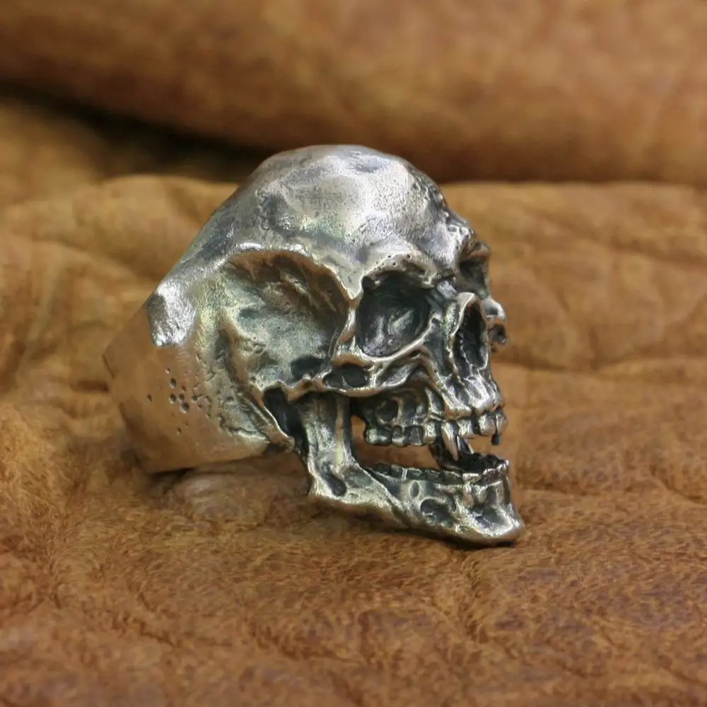 💀 Une sculpture à fleur de nerfs